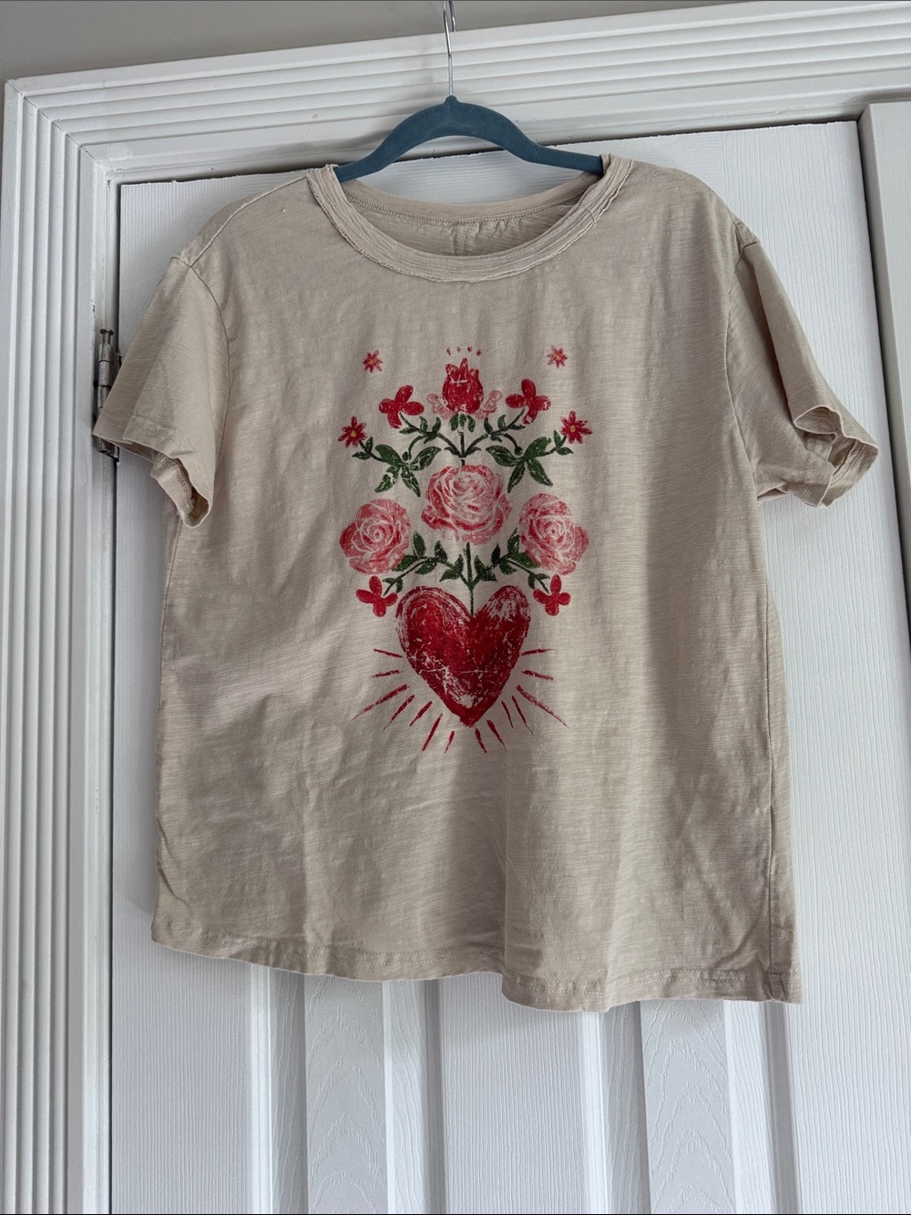 Cotton Beige Tee with Red Heart & Pink Rose Graphic